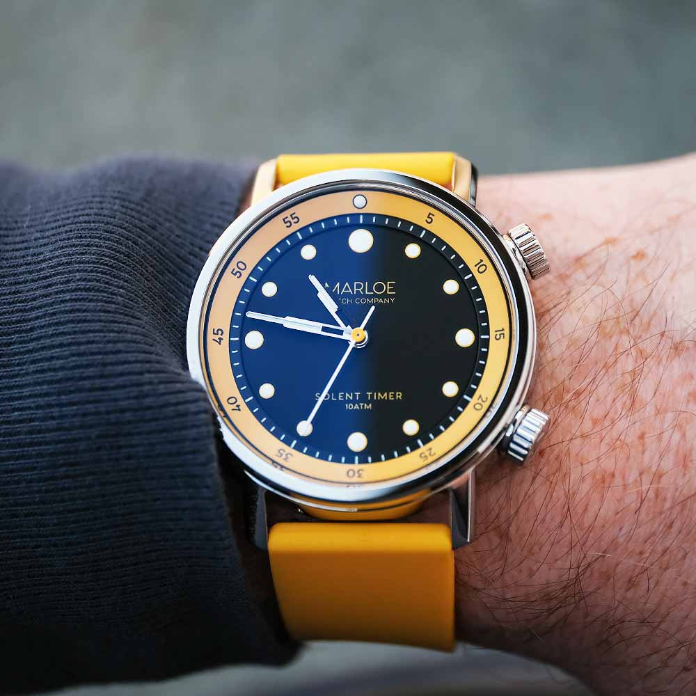 Solent Timer - Cardinal – Marloe Watch Company